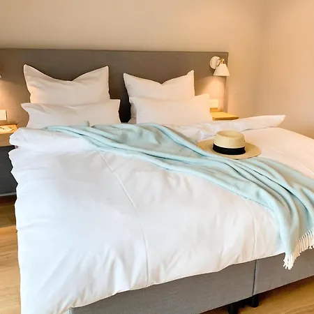 Bades Huk Haus 5 Doppelhaus 18 *