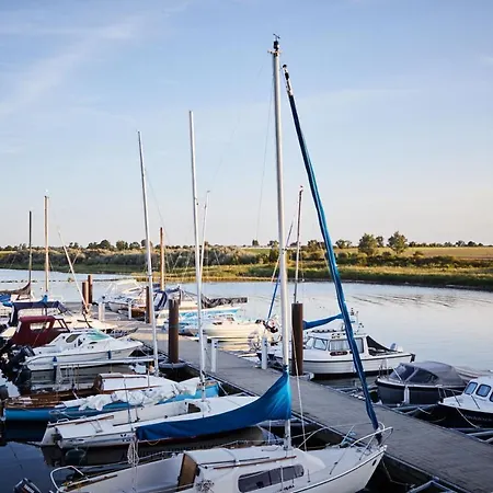 Bades Huk Haus 5 Doppelhaus 18 *